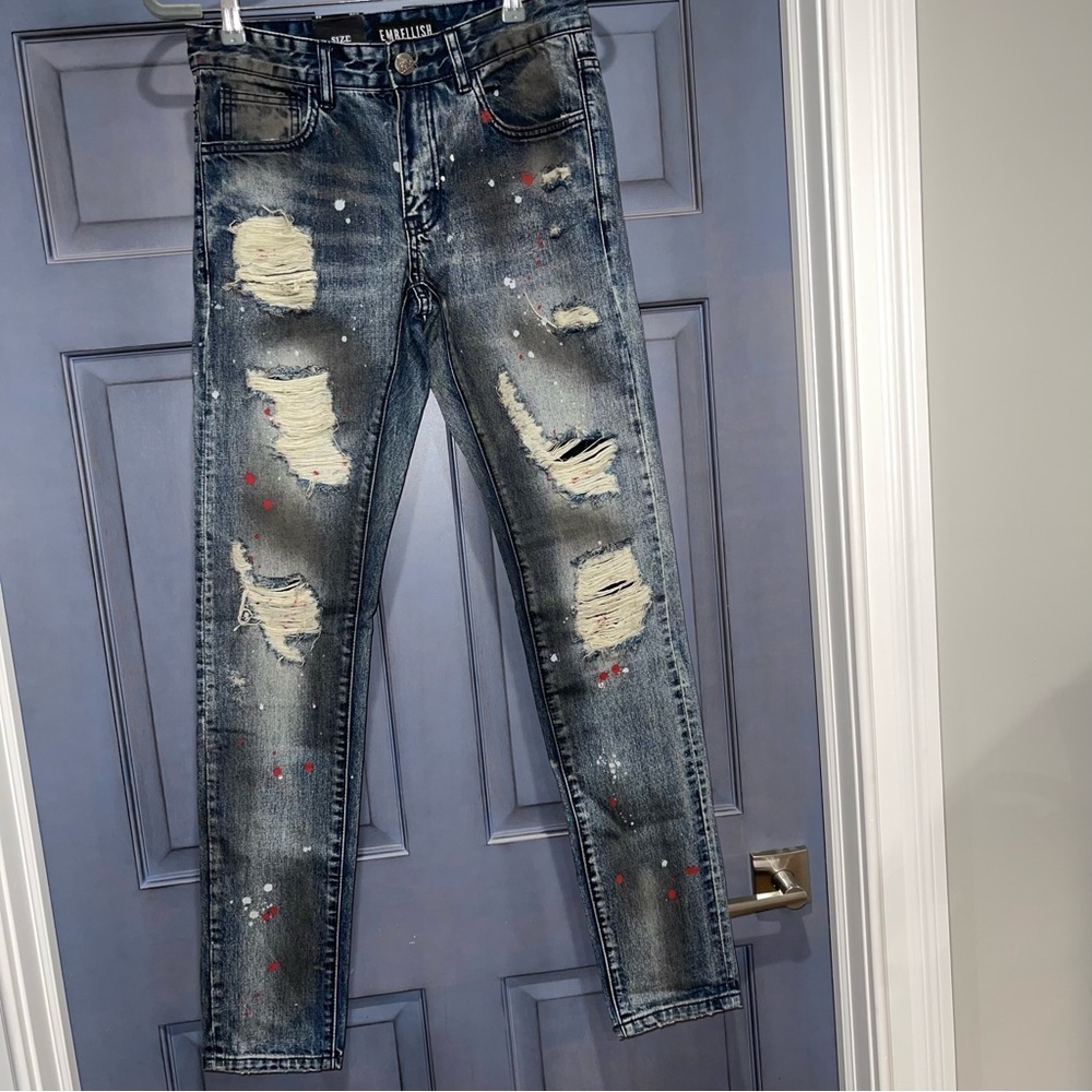 Embellish NYC Bob Distressed Blue Jeans with Paint Splatter Size 28 28x33 NWT